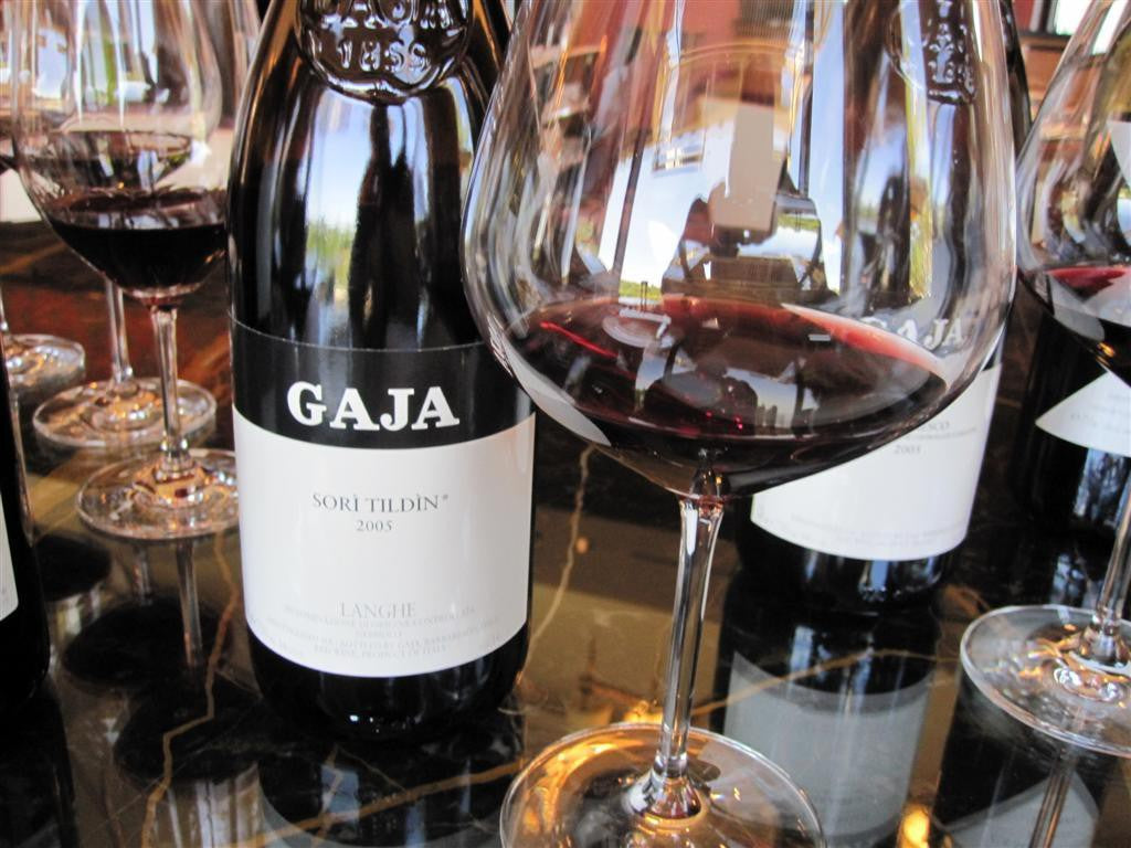 Sori Tildin Barbaresco DOCG, 蘇里蒂丁, 買紅酒, Red Wine, Fine Wine Asia, 意大利得獎酒, italian red wine, Wine Searcher, 紅酒推介, 頂級紅酒, 紅酒送貨